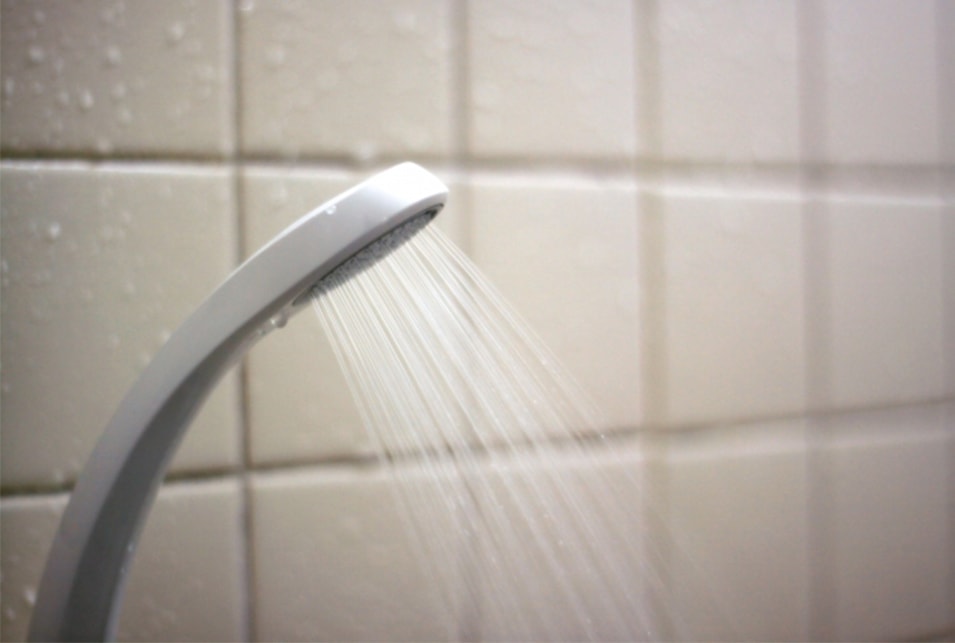 シャワーのお湯が急に冷たくなる原因と故障の判断ライン レスキューラボ